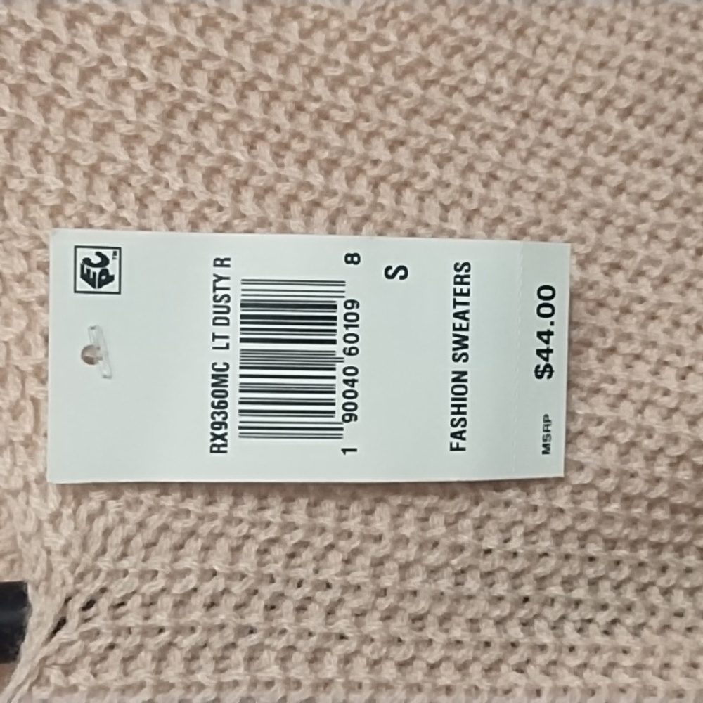 Almost Famous Soft Pink Knit Sweater - Picture 6 of 7